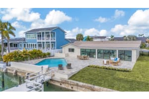 825 116TH AVENUE, TREASURE ISLAND, FL 33706 - MLS#MFRTB8475668
