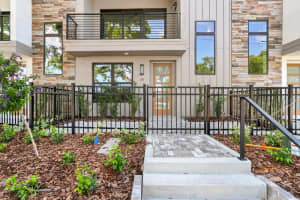 50 64TH STREET, ST PETERSBURG, FL 33707 - MLS#MFRTB8475683