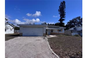 5713 Orange Rd, SEMINOLE