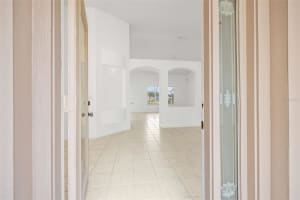 10246 TIMBERLAND POINT DR, TAMPA, FL 33647 - MLS#MFRTB8475779