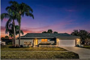 3872 KINGSTON BOULEVARD, SARASOTA, FL 34238 - MLS#MFRTB8475783
