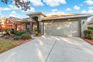 723 ERIK LAKE ROAD, BRANDON, FL 33510 - MLS#MFRTB8475788