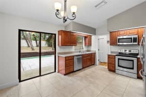 723 PENT STREET, TARPON SPRINGS, FL 34689 - MLS#MFRTB8475844