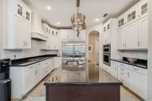 2906 HAWTHORNE ROAD, TAMPA, FL 33611 - MLS#MFRTB8475871