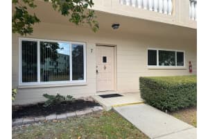 2170 Americus Blvd S #7, CLEARWATER