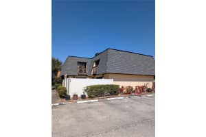 8118 Oak Trace Way #c, TAMPA