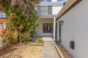 16076 DAWNVIEW DRIVE, TAMPA, FL 33624 - MLS#MFRTB8475970