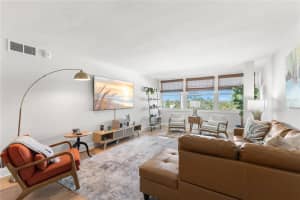 841 4TH AVENUE, ST PETERSBURG, FL 33701 - MLS#MFRTB8475973