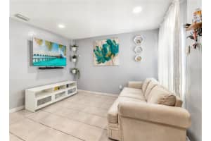 4210 SANDALWOOD CIRCLE, TAMPA, FL 33617 - MLS#MFRTB8476015