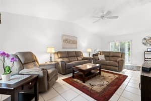 3143 37TH LANE, ST PETERSBURG, FL 33711 - MLS#MFRTB8476056