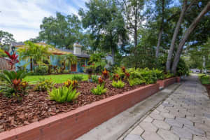 135 17TH AVENUE, ST PETERSBURG, FL 33704 - MLS#MFRTB8476186