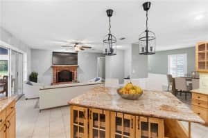 5304 ROSECREST CIRCLE, TAMPA, FL 33617 - MLS#MFRTB8476198