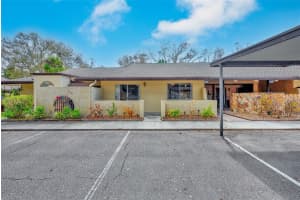 1207 13th Cir Se #7, LARGO