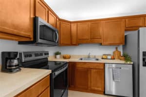 5551 EXECUTIVE DRIVE, NEW PORT RICHEY, FL 34652 - MLS#MFRTB8476226