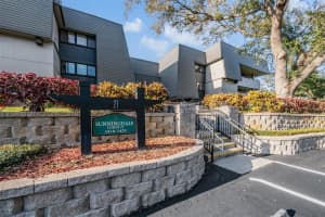 36750 Us Highway 19 N #27-104, PALM HARBOR