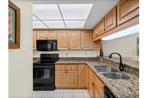 9461 HARBOR GREENS WAY, SEMINOLE, FL 33776 - MLS#MFRTB8476260