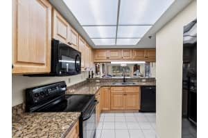 9461 HARBOR GREENS WAY, SEMINOLE, FL 33776 - MLS#MFRTB8476260