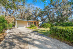 412 BERWICK AVENUE, TEMPLE TERRACE, FL 33617 - MLS#MFRTB8476262