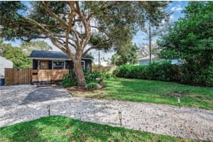 4917 Oxford Ave N, ST PETERSBURG