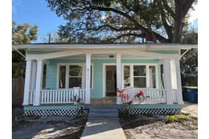 911 Hart St, CLEARWATER