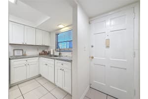 5150 10TH AVENUE, ST PETERSBURG, FL 33710 - MLS#MFRTB8476283