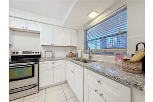 5150 10TH AVENUE, ST PETERSBURG, FL 33710 - MLS#MFRTB8476283