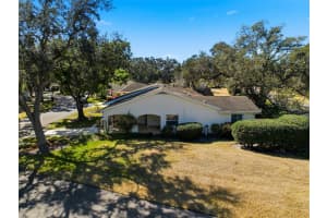 2101 HAILSTONE CIRCLE, SUN CITY CENTER, FL 33573 - MLS#MFRTB8476289
