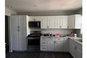 19910 LONGLEAF DRIVE, LUTZ, FL 33548 - MLS#MFRTB8476304