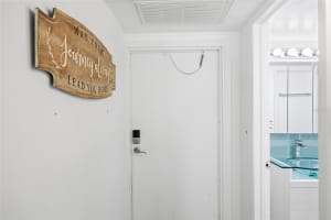 9950 47TH AVENUE, ST PETERSBURG, FL 33708 - MLS#MFRTB8476386