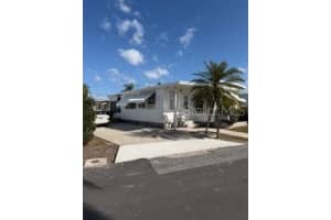 4061 58th Ave N #225, ST PETERSBURG