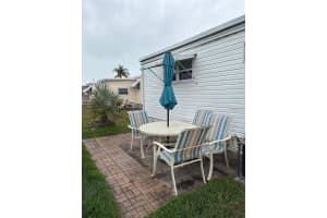 11076 100TH STREET, LARGO, FL 33773 - MLS#MFRTB8476409