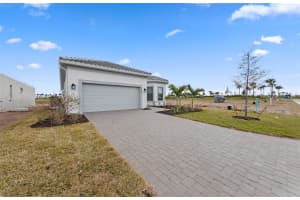 4835 IVY PEARL WAY, LAKEWOOD RANCH, FL 34211 - MLS#MFRTB8476508