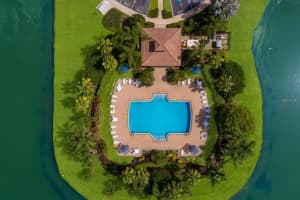 3402 PARKRIDGE CIRCLE, SARASOTA, FL 34243 - MLS#MFRTB8476514