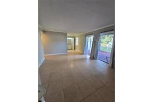 13692 ORANGE SUNSET DRIVE, TAMPA, FL 33618 - MLS#MFRTB8476557