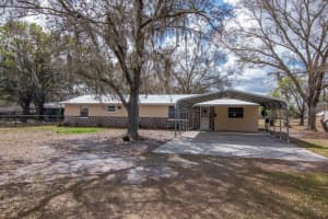 349 Old Welcome Rd, LITHIA