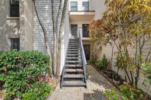 4871 PURITAN CIRCLE, TAMPA, FL 33617 - MLS#MFRTB8476565