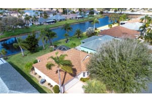 2308 EMERALD LAKE DRIVE, SUN CITY CENTER, FL 33573 - MLS#MFRTB8476584
