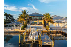 459 20TH AVENUE, INDIAN ROCKS BEACH, FL 33785 - MLS#MFRTB8476617