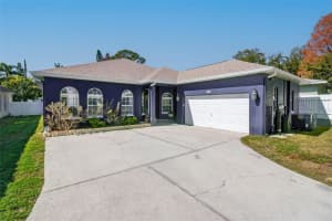 650 Arbor Ln, LARGO