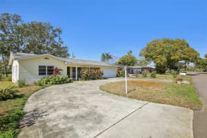 2321 PREMIER DRIVE, GULFPORT, FL 33707 - MLS#MFRTB8476692
