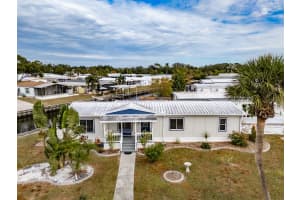 143 E SAINT ANNES CIR, APOLLO BEACH, FL 33572 - MLS#MFRTB8476714