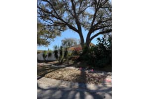 2913 FAIRFIELD COURT, DUNEDIN, FL 34698 - MLS#MFRTB8476727