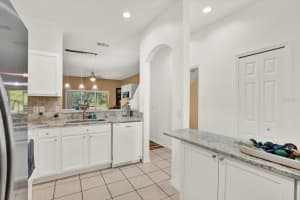 11162 KAPOK GRAND CIRCLE, MADEIRA BEACH, FL 33708 - MLS#MFRTB8476757