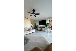 10520 WINROCK PLACE, TAMPA, FL 33624 - MLS#MFRTB8476781