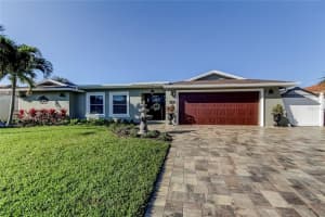 3835 48 AVENUE, ST PETERSBURG, FL 33711 - MLS#MFRTB8476789