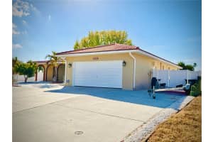 6512 MANILA PALM WAY, APOLLO BEACH, FL 33572 - MLS#MFRTB8476816