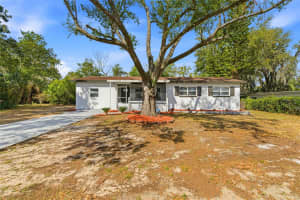 304 FOREST PARK AVENUE, TEMPLE TERRACE, FL 33617 - MLS#MFRTB8476828