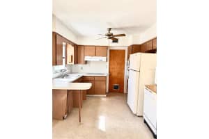 2612 68TH AVENUE, ST PETERSBURG, FL 33702 - MLS#MFRTB8476833