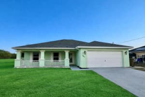 4913 Beauty St, LEHIGH ACRES