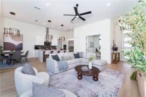 901 EAGLE LANE, APOLLO BEACH, FL 33572 - MLS#MFRTB8476865